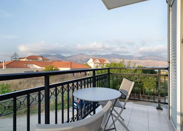 Anna's 4 Sea View 3p